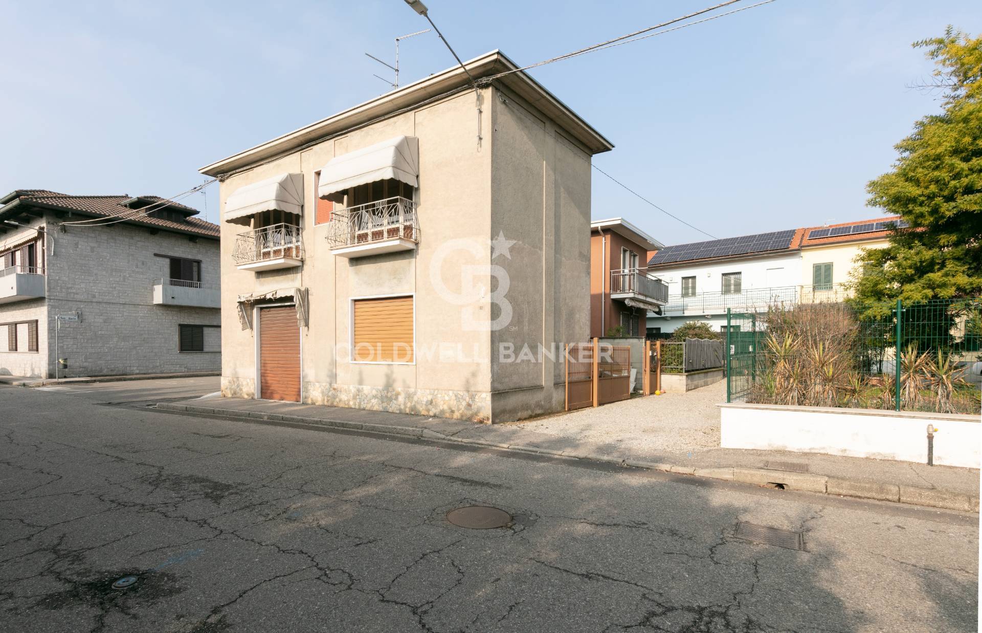 Villa in vendita a Busto Arsizio