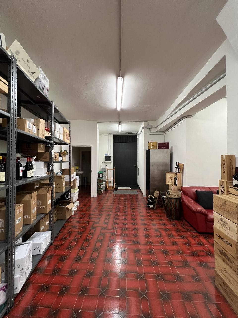 Magazzino in vendita a Roma