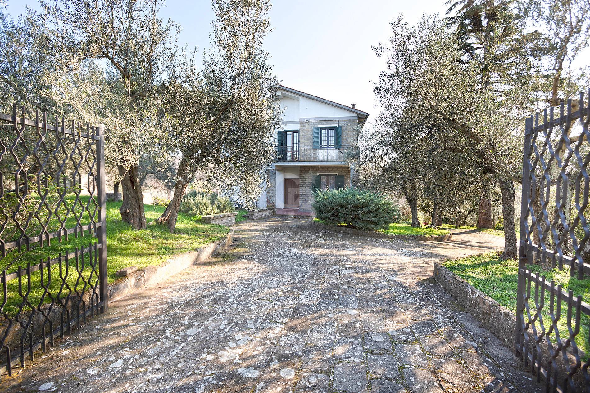 Villa in vendita a Vetralla (VT)