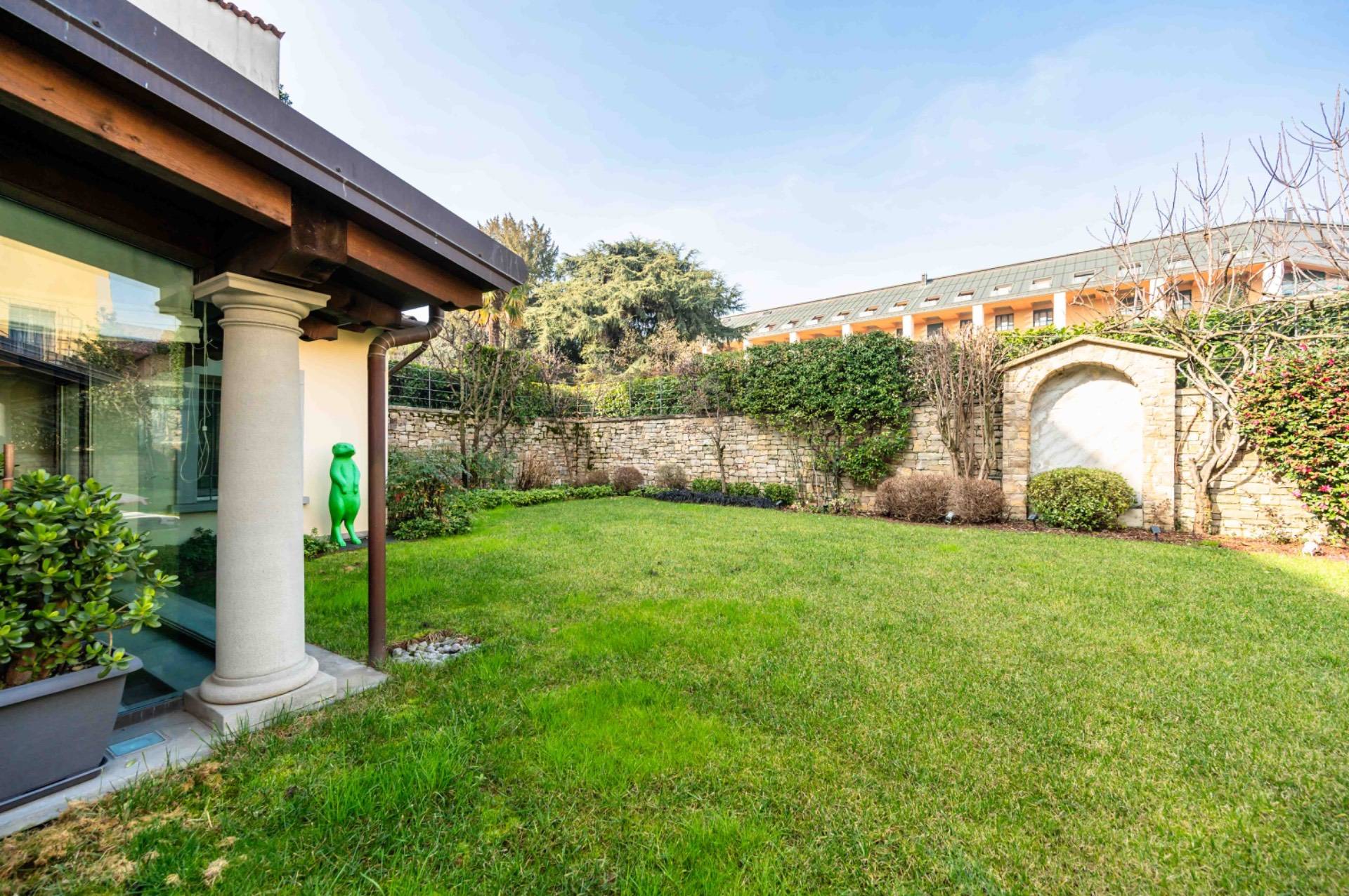 Appartamento indipendente in vendita a Bergamo