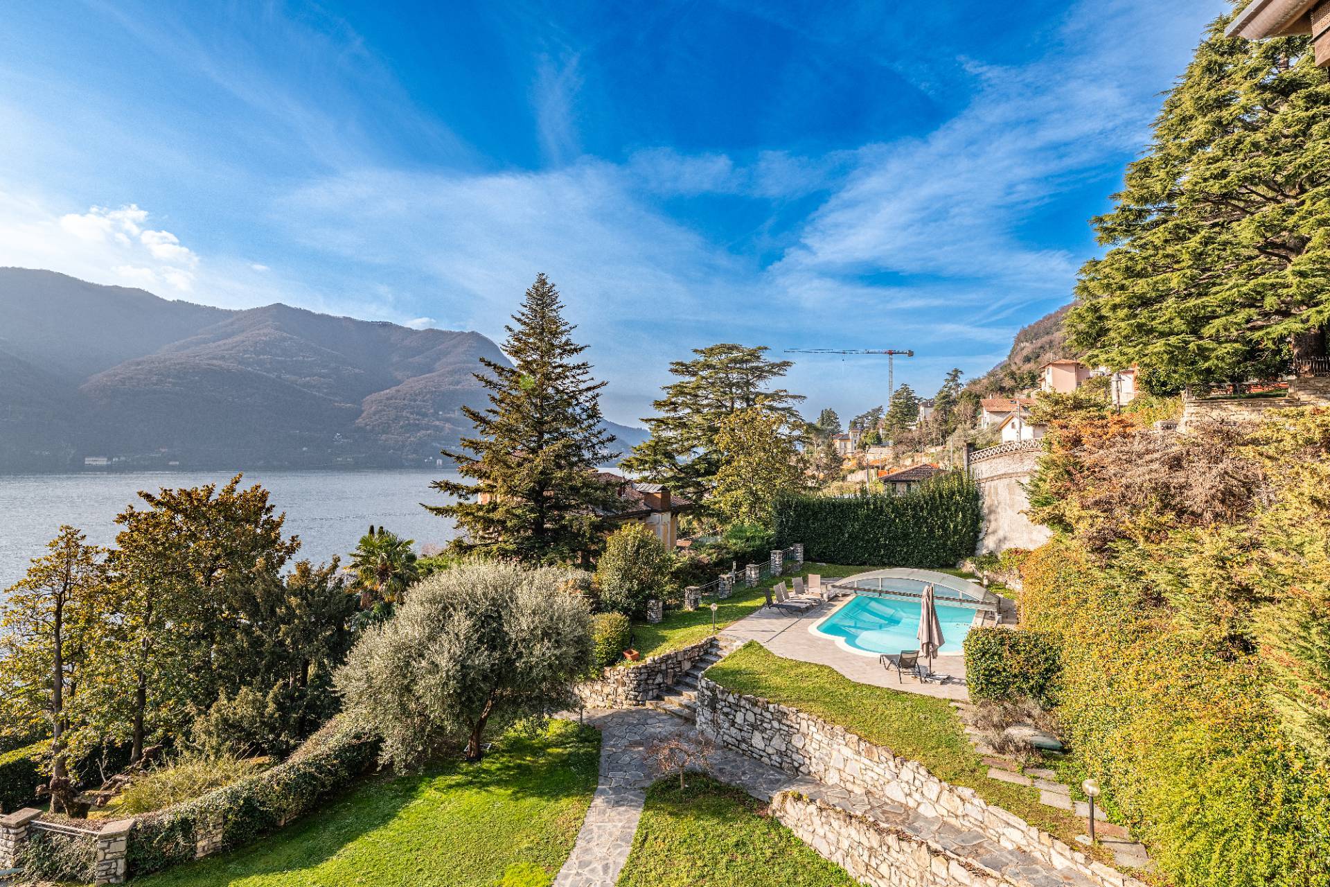 Villa in vendita a Laglio