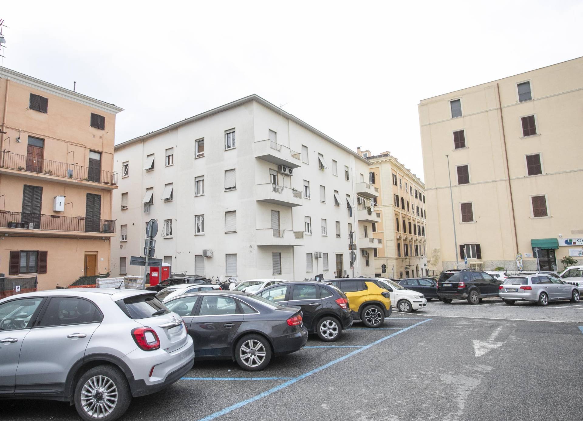 Appartamento in vendita a Civitavecchia