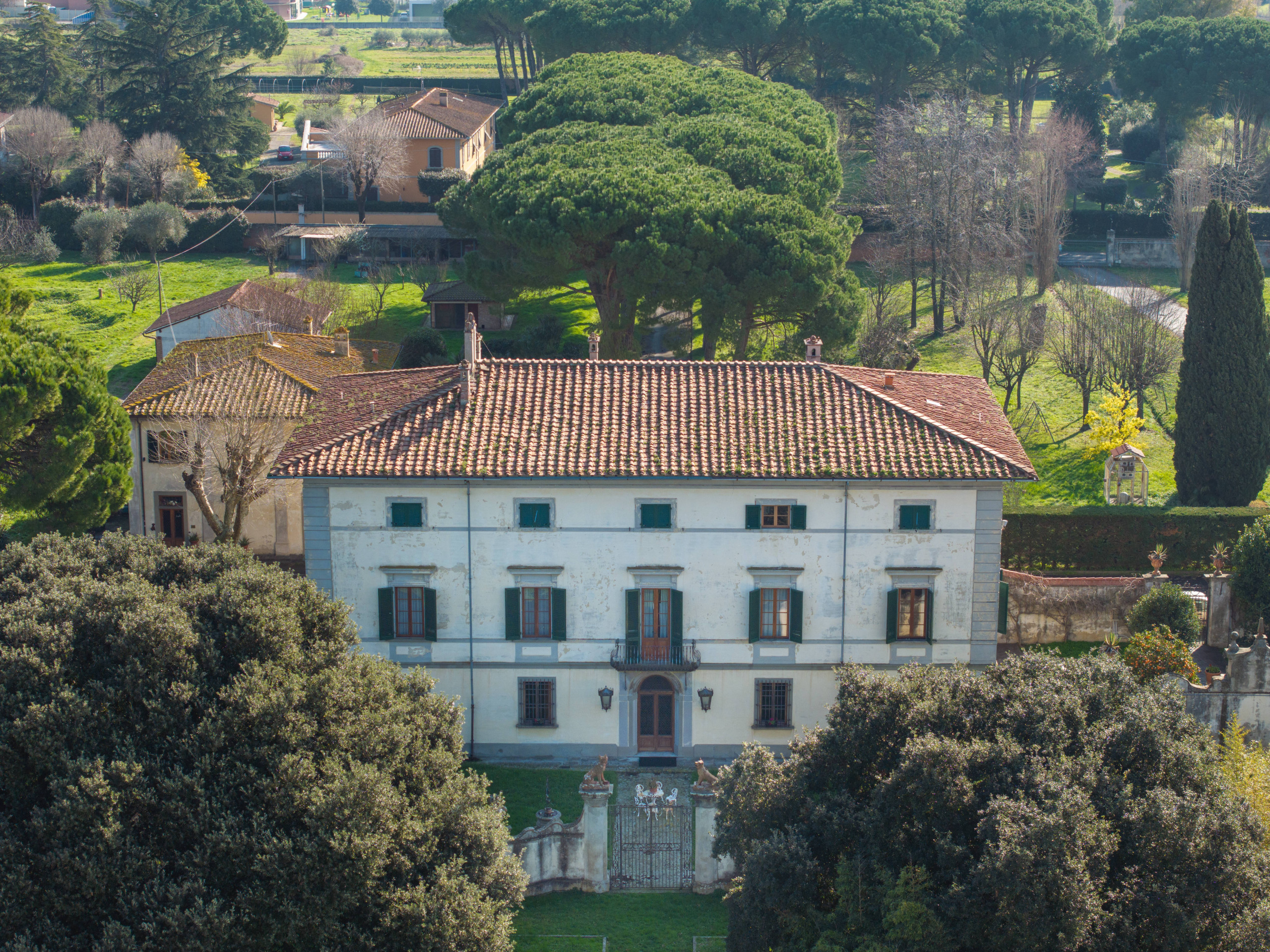 Villa storica in vendita a Cascina
