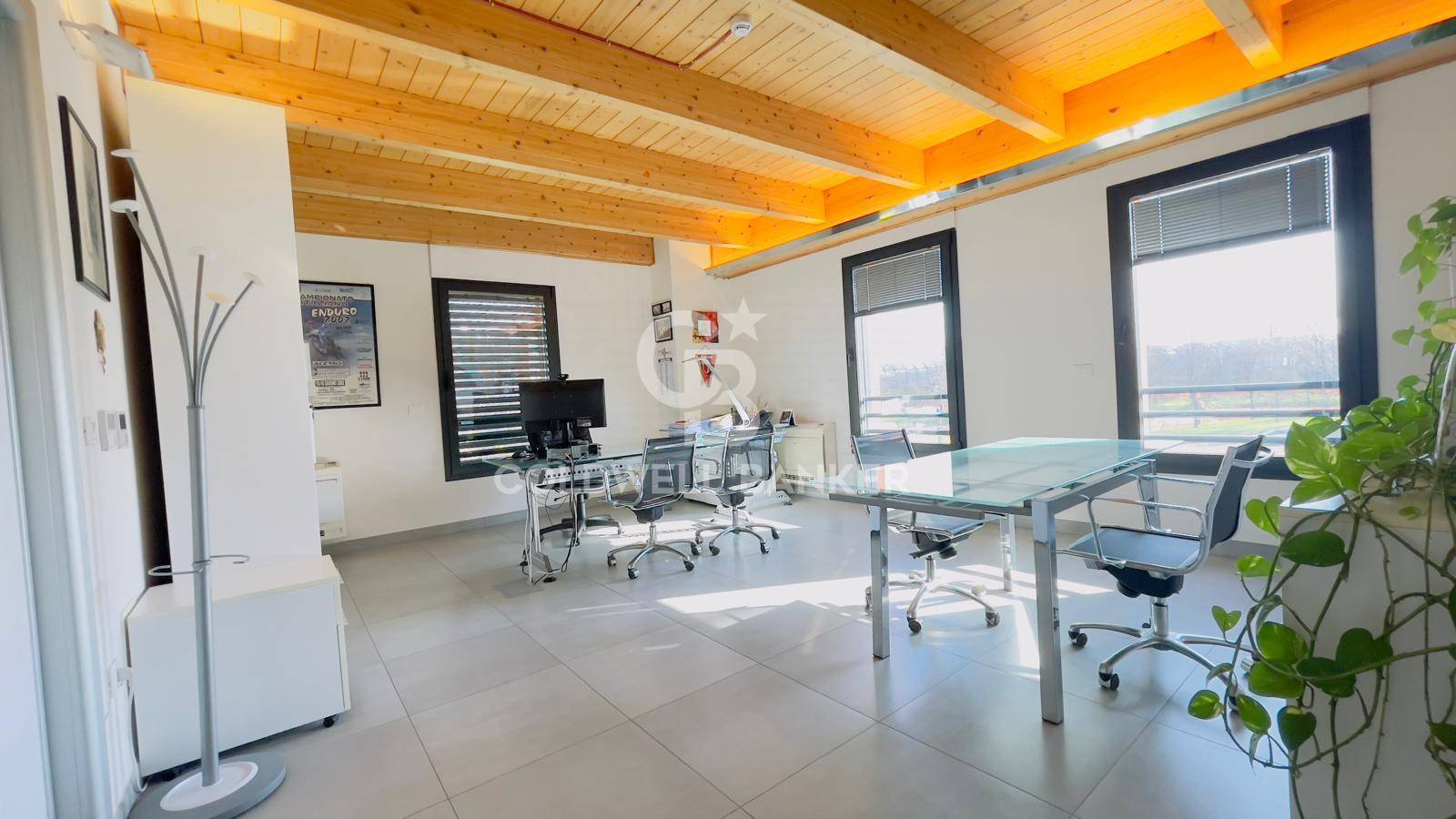 Office for sale in Bologna