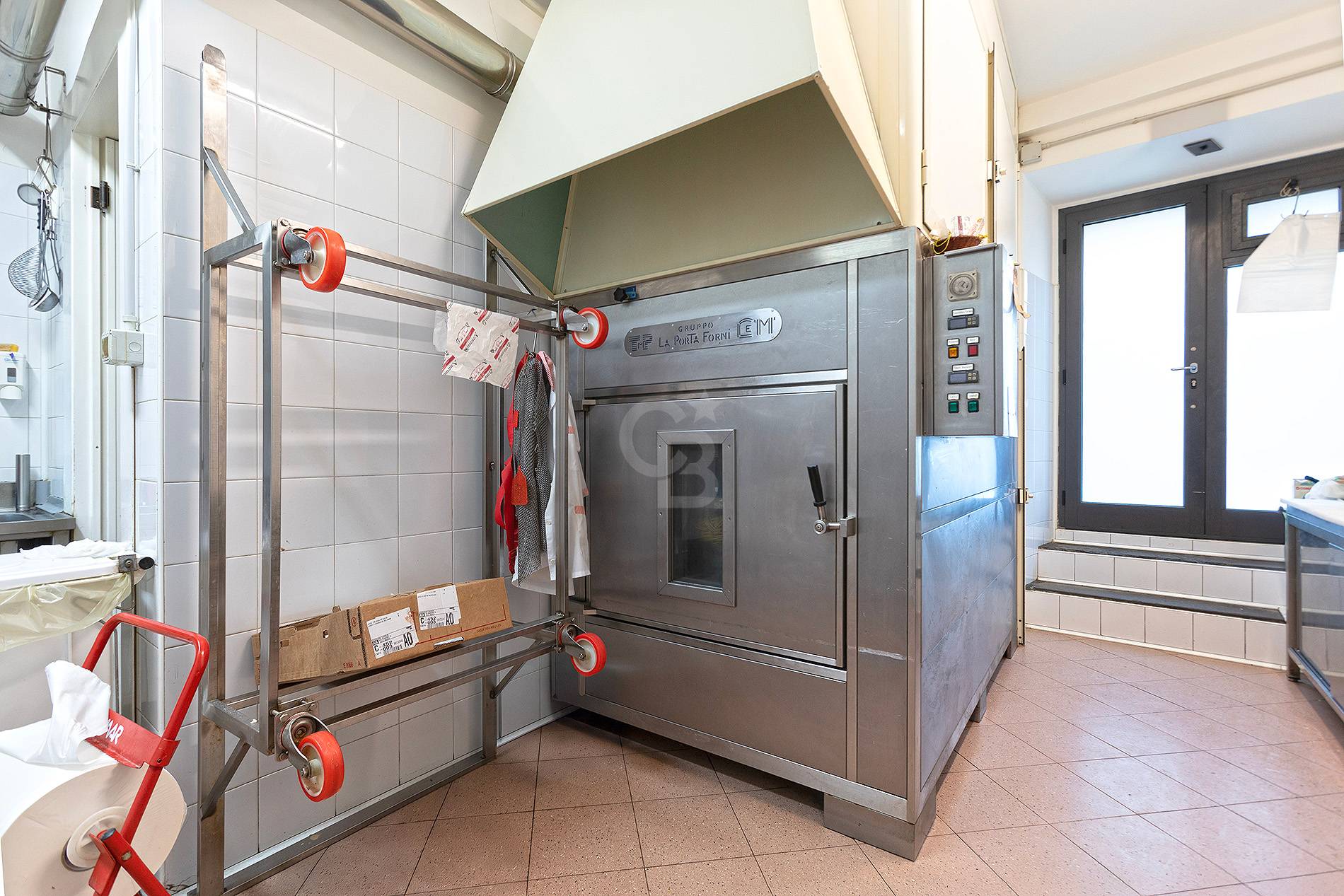 Attività commerciale in vendita a Marta (VT)
