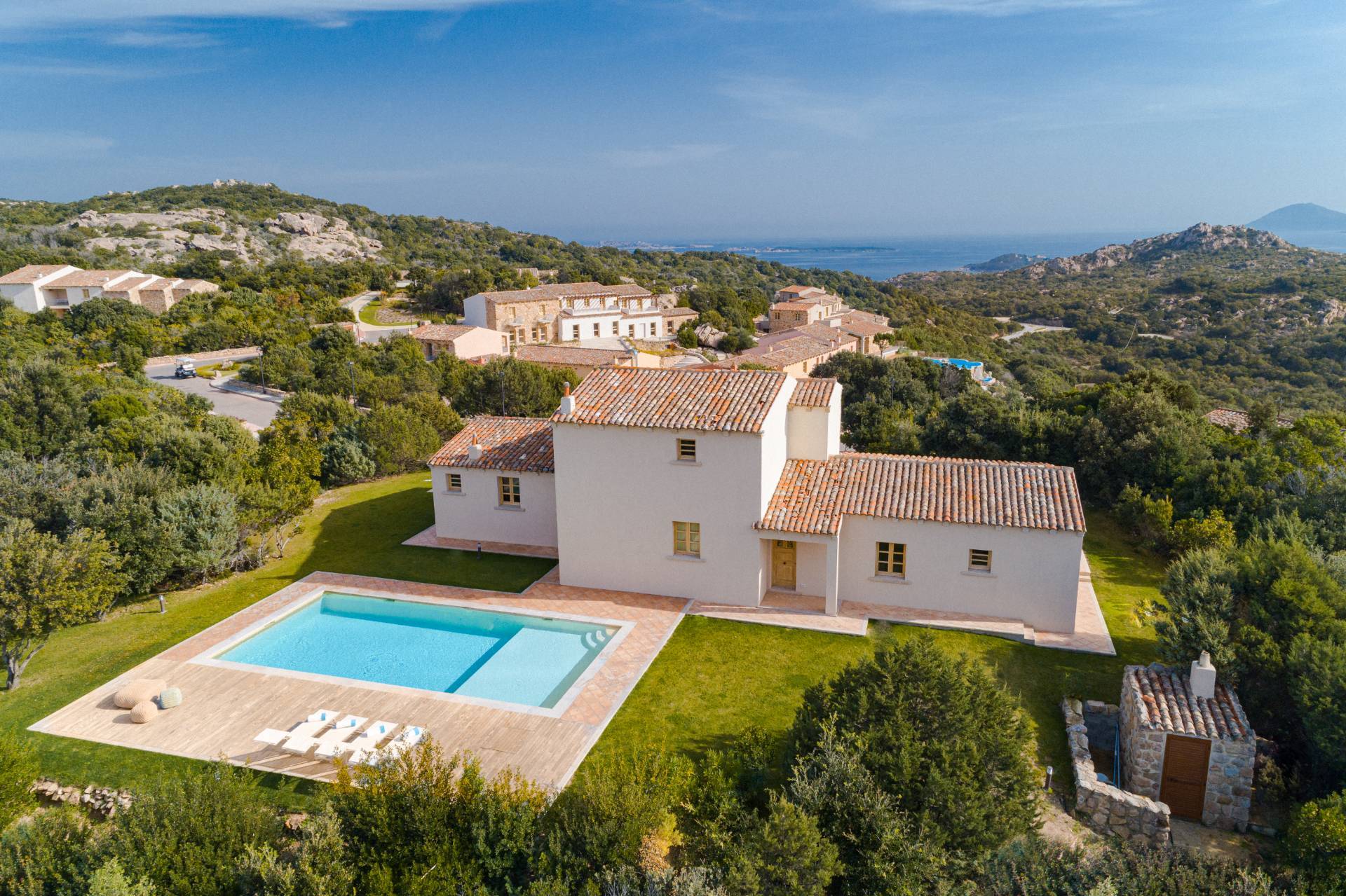 Villa for sale in Arzachena