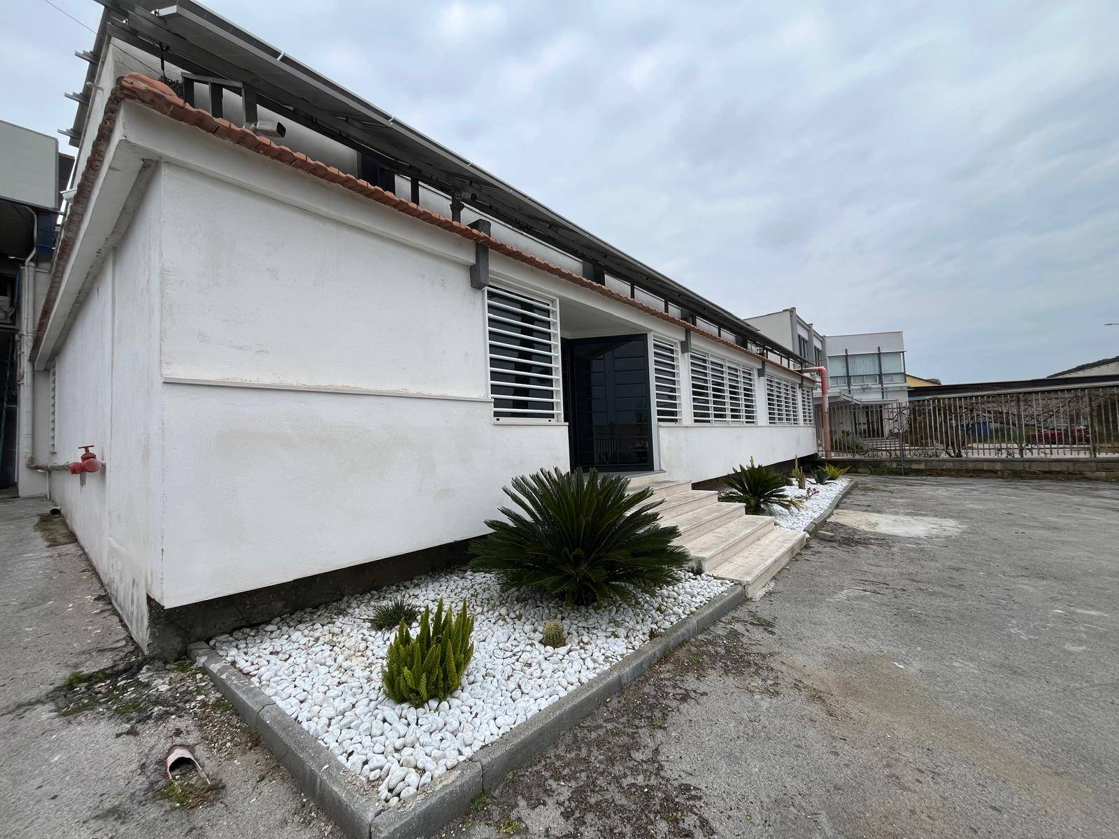 Capannone industriale in vendita a Giugliano in Campania