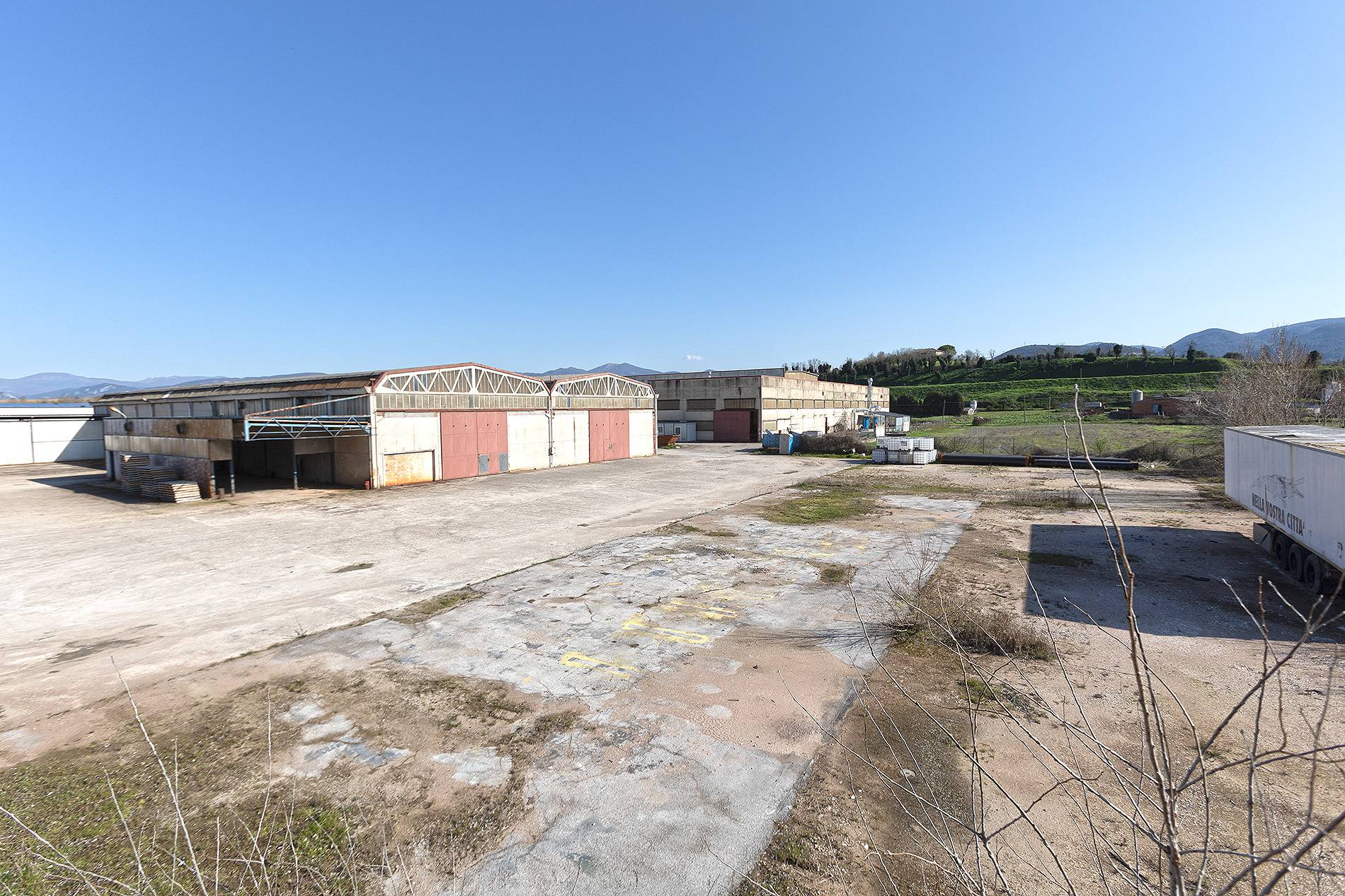 Capannone industriale in vendita a Narni