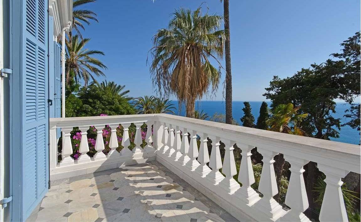 Villa storica in vendita a Ospedaletti
