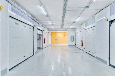 Garage / Box: for sale in Roma