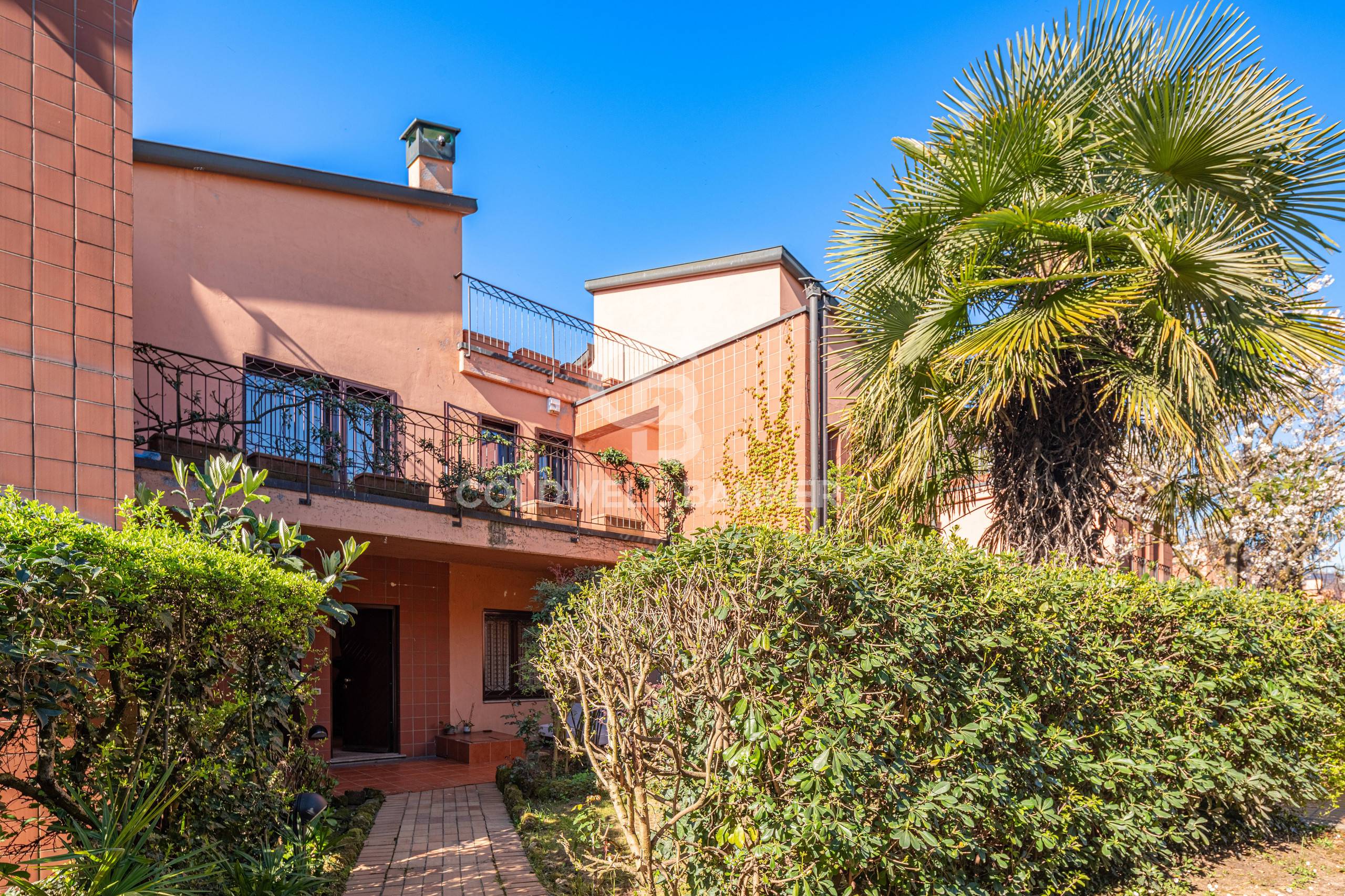 Townhouse for sale in Monza