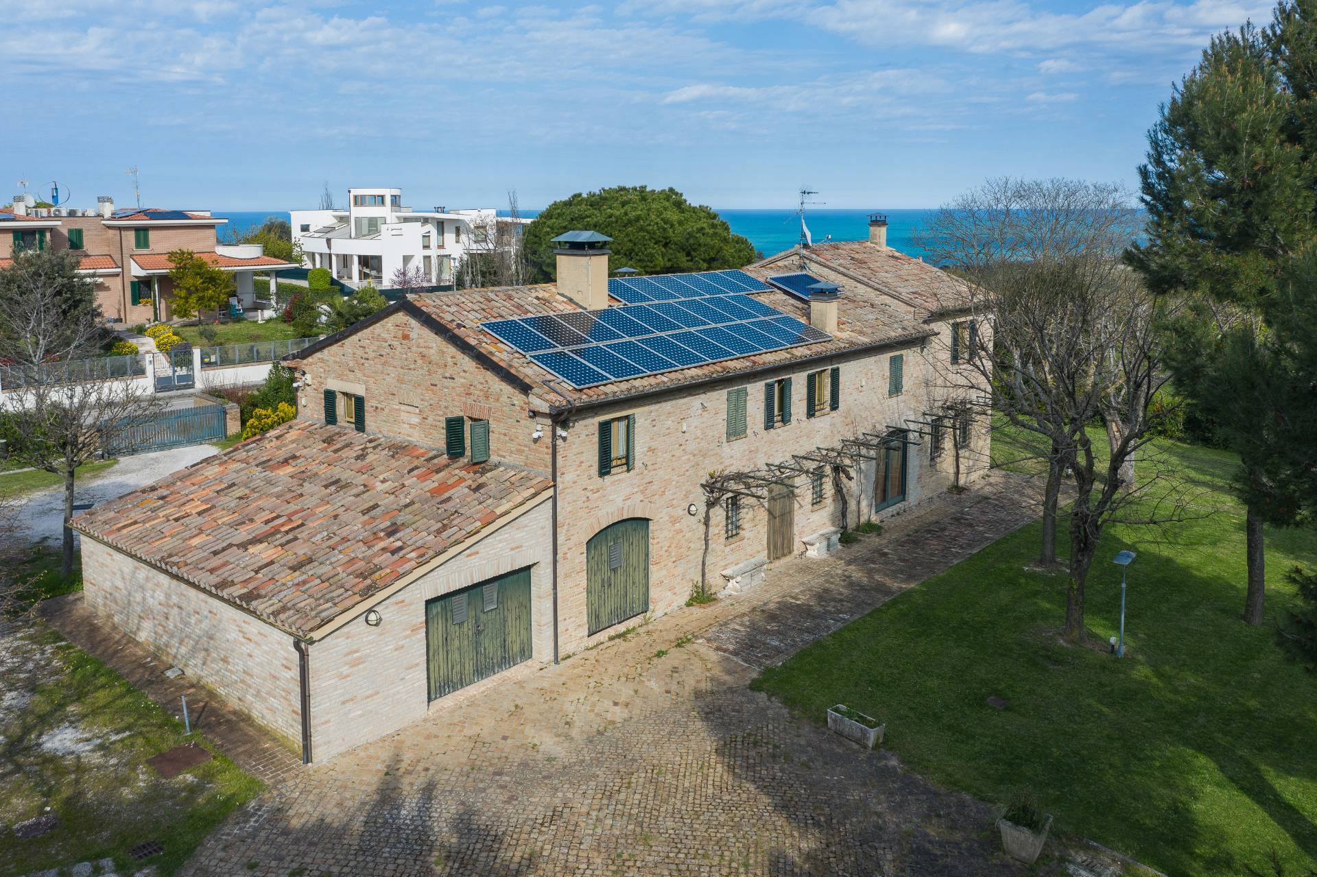 Villa in vendita a Pesaro
