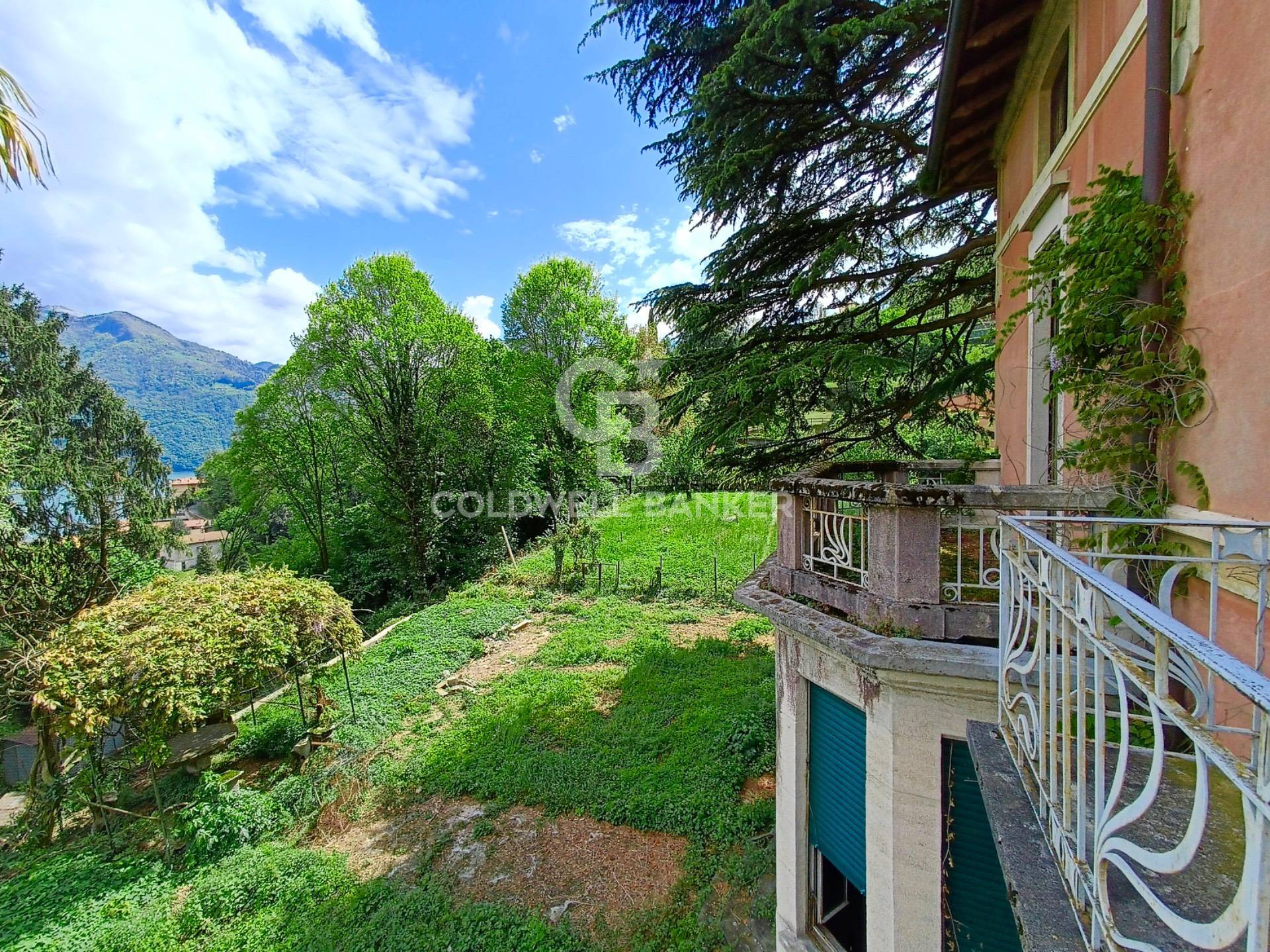Villa storica in vendita a Lovere
