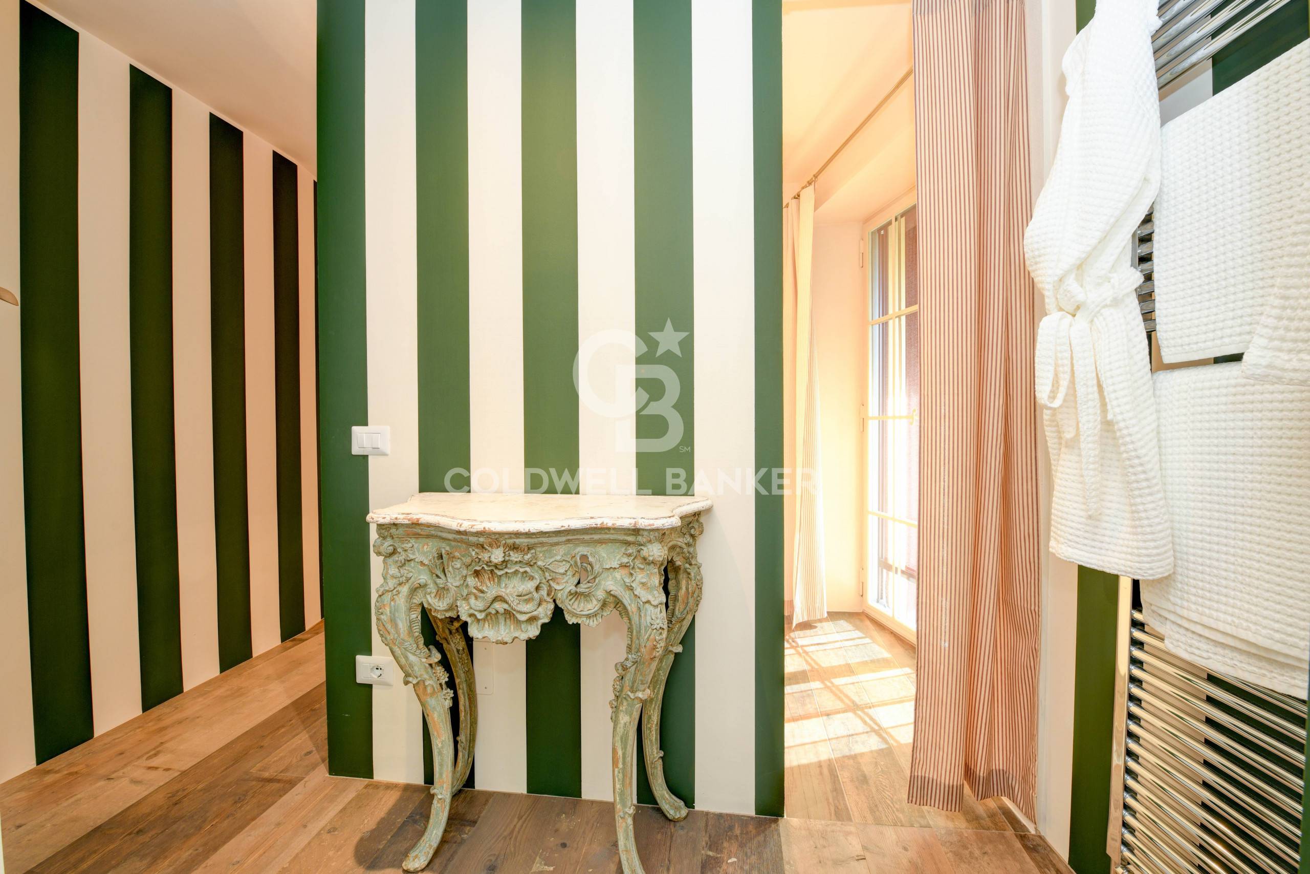 Villa in vendita a Brunate (CO)