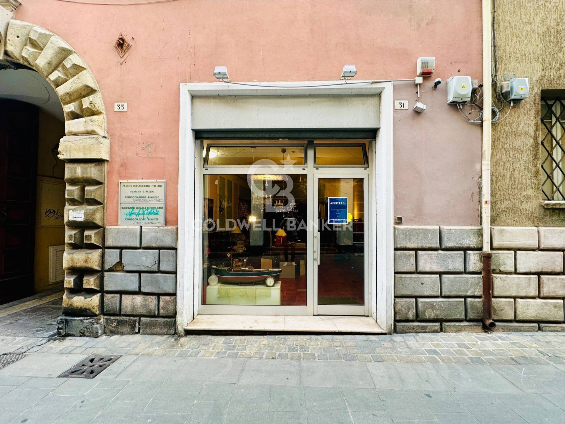 Negozio in affitto a Rimini