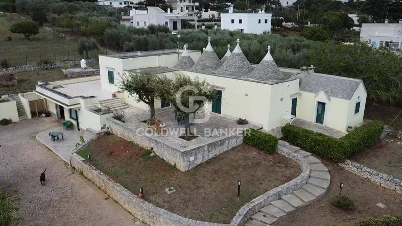 Villa bifamiliare in vendita a Martina Franca