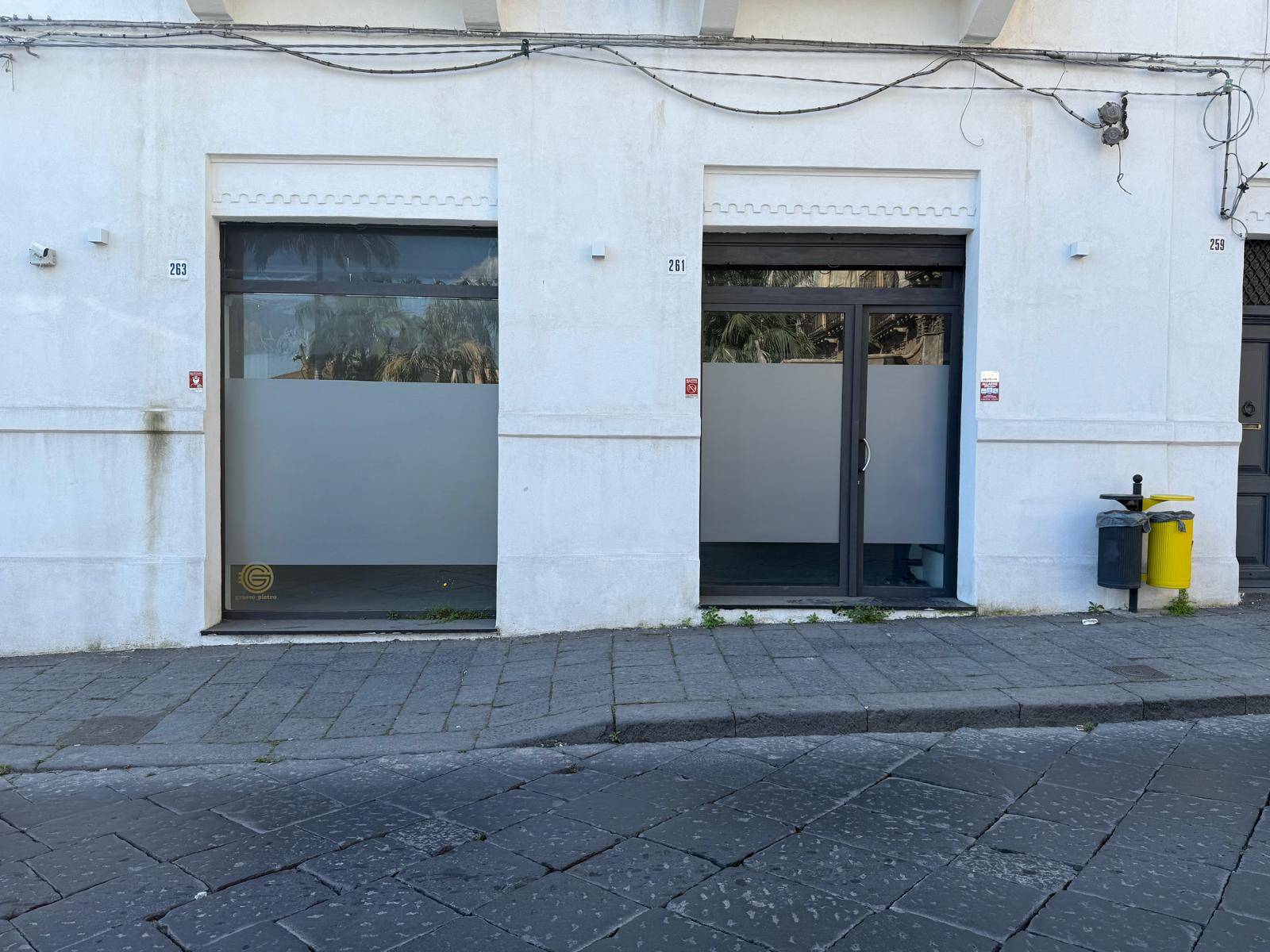Locale commerciale in affitto a Giarre
