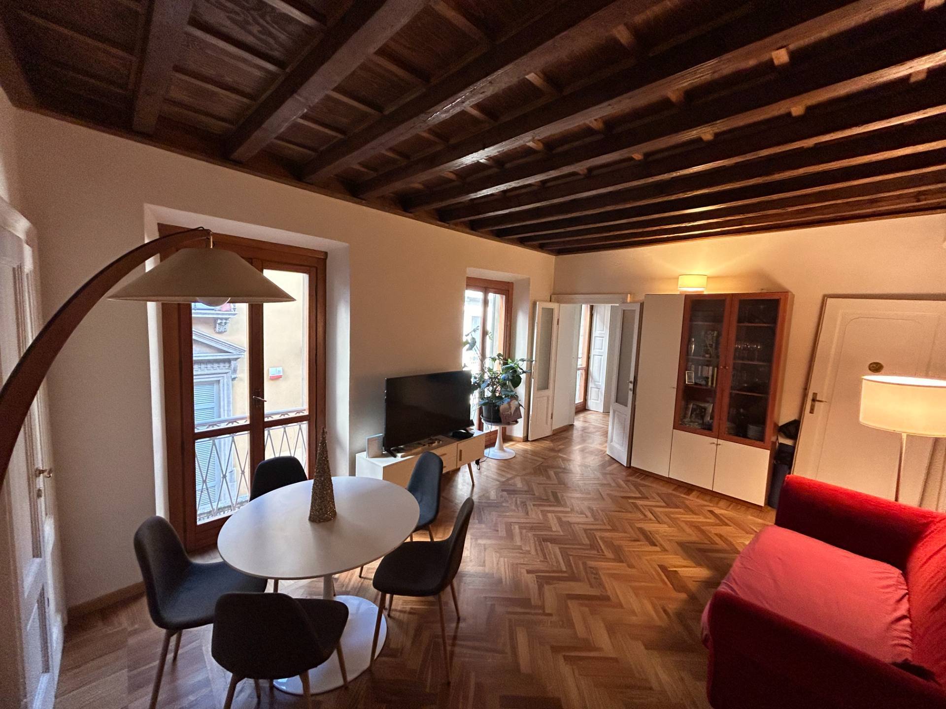 2 locali in affitto a Milano