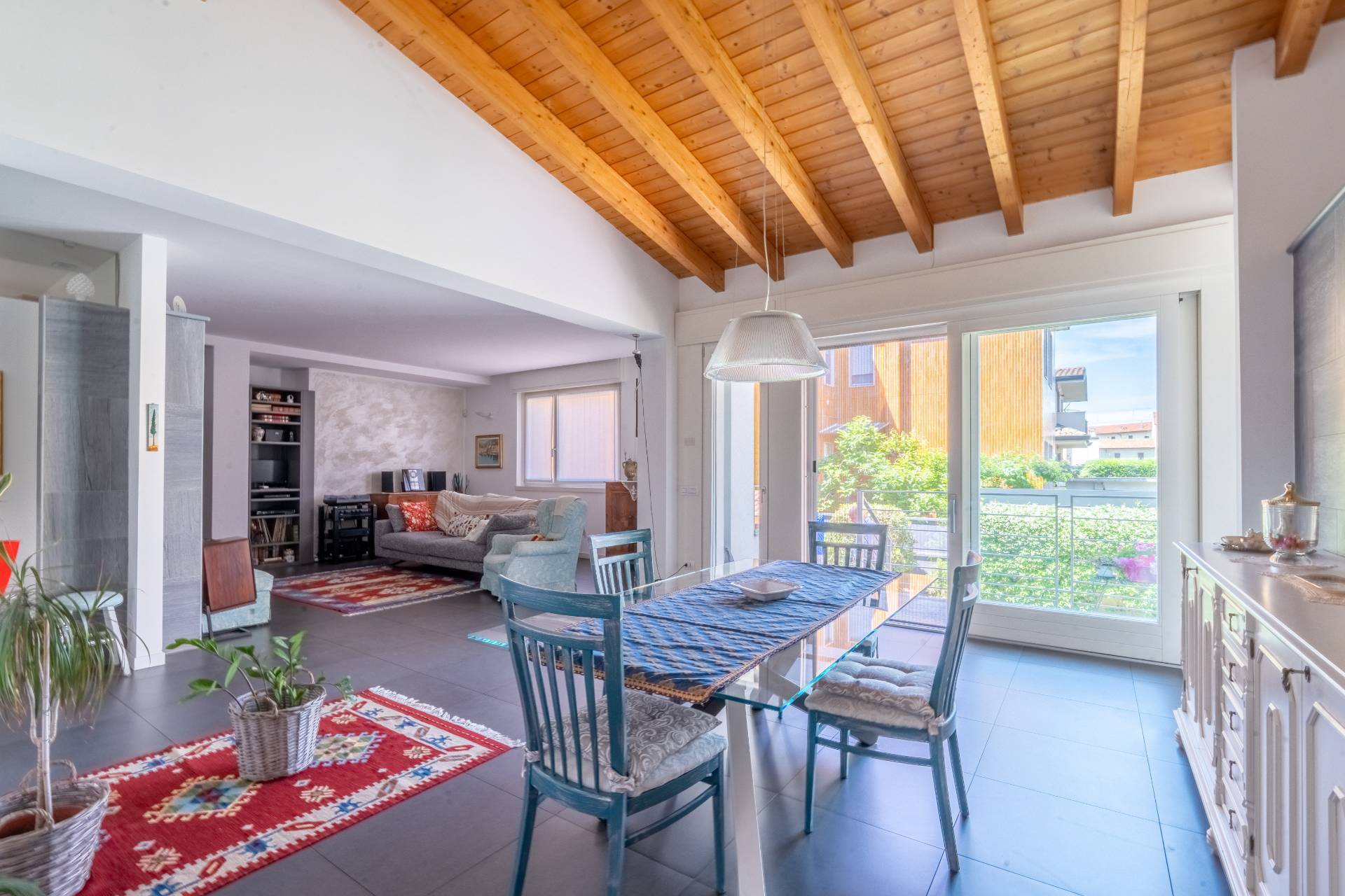 Villa in vendita a Settimo Milanese