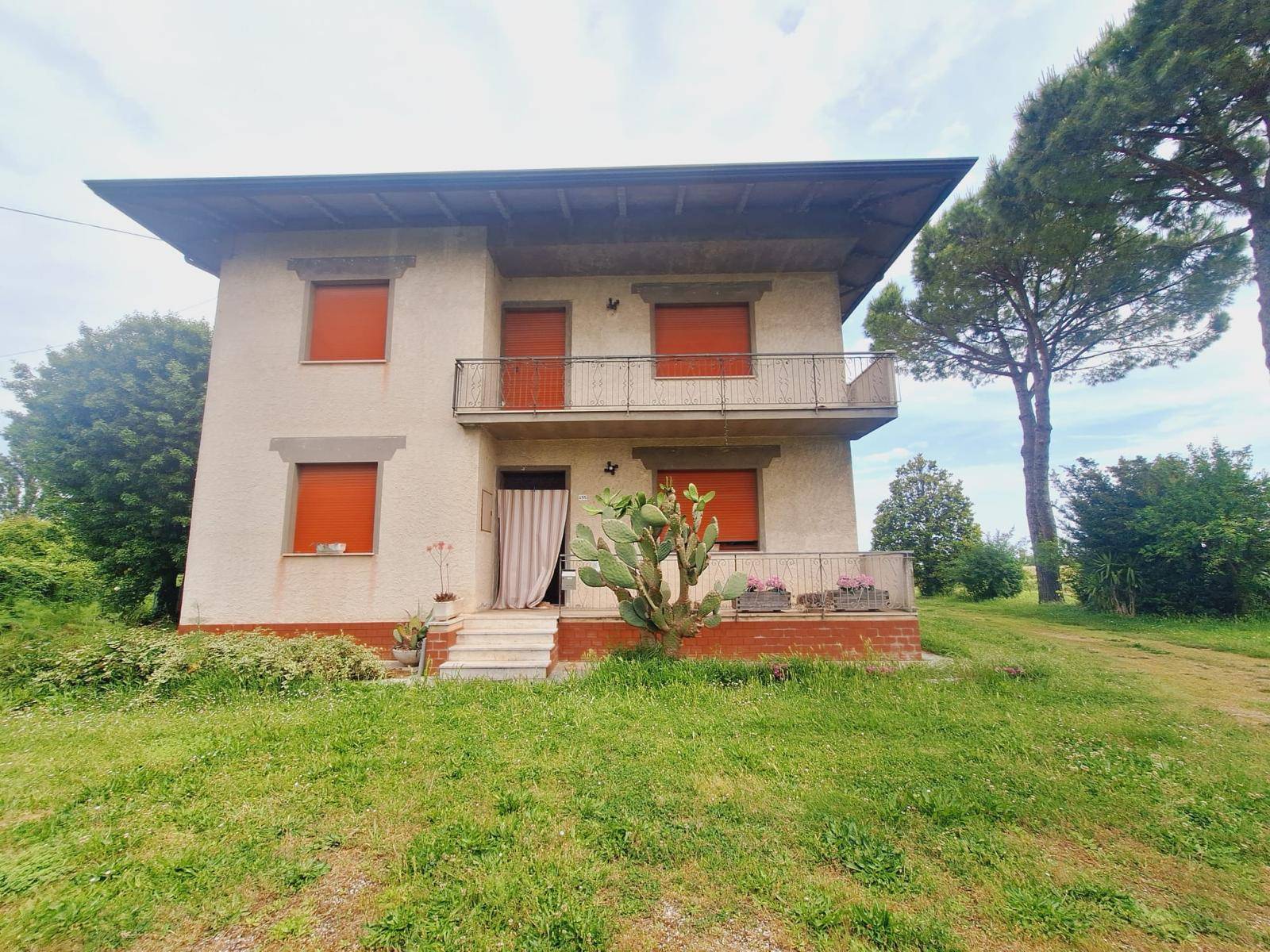 Casa indipendente in vendita a Cesena