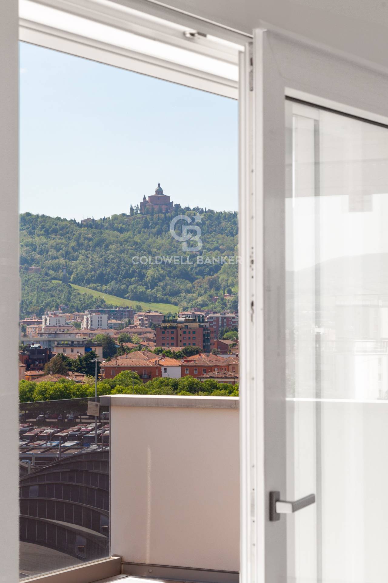 Apartment for sale in Bologna