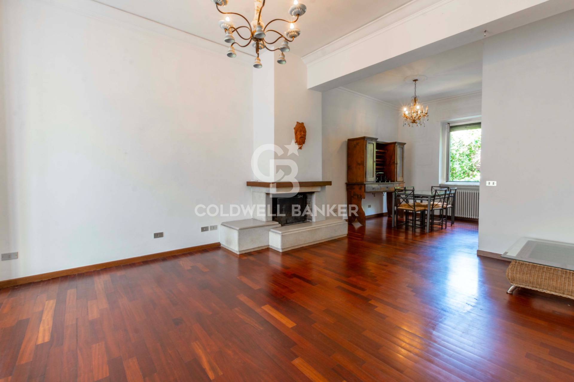 Villa for sale in Milano