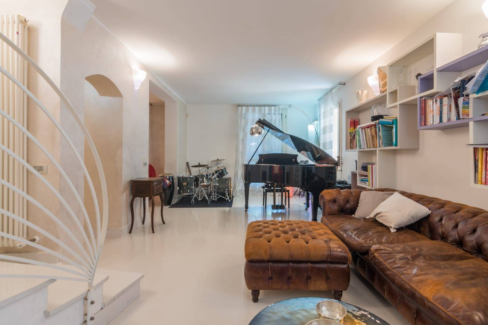 Coldwell Banker 24RE