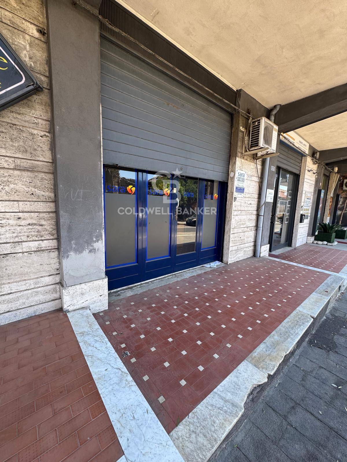 Fondo commerciale in vendita a Belpasso (CT)