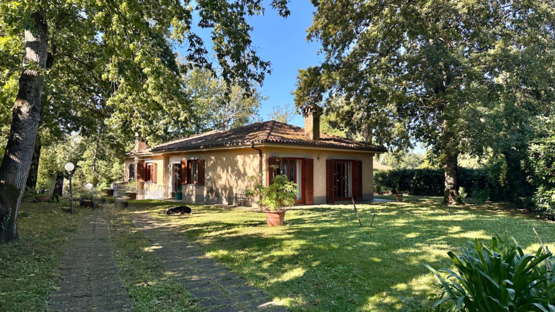 Villa in Vendita