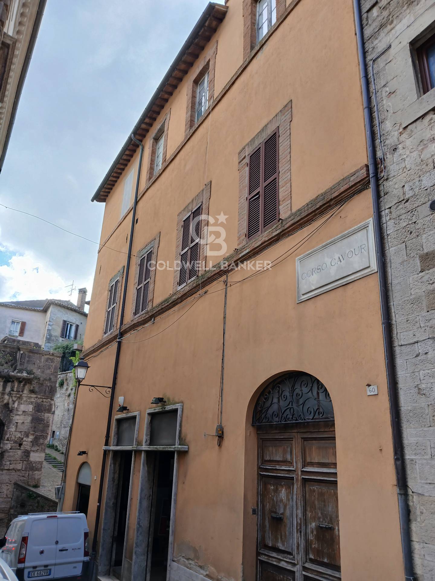Stabile / Palazzo in Vendita
