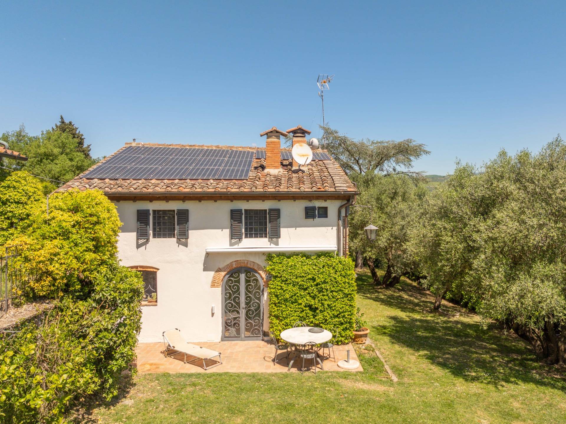 Coldwell Banker 24RE