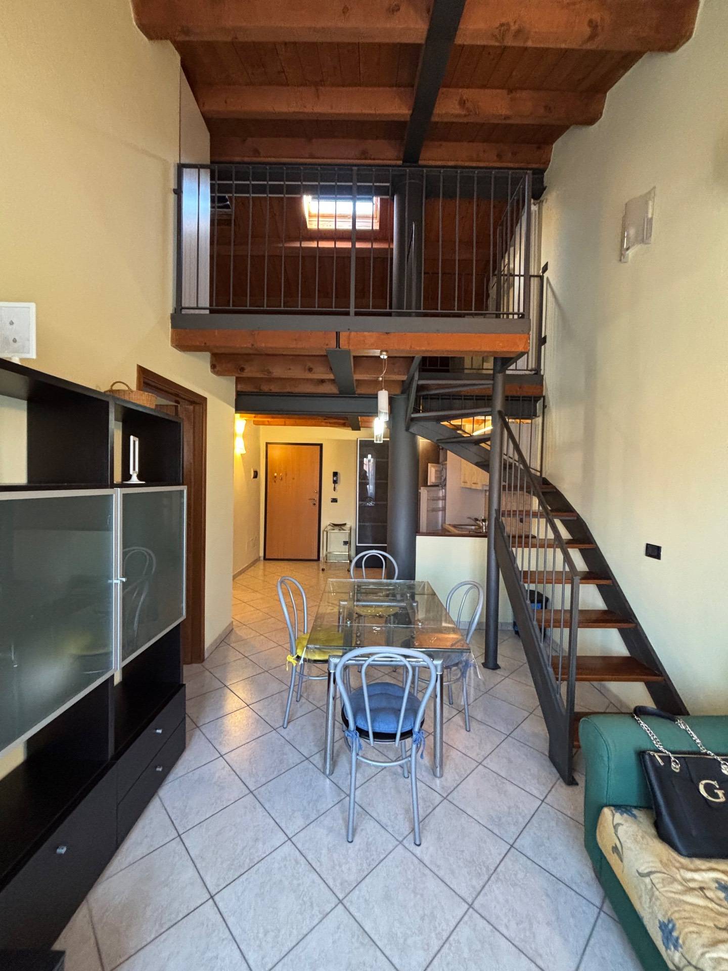 Coldwell Banker Estense real Estate