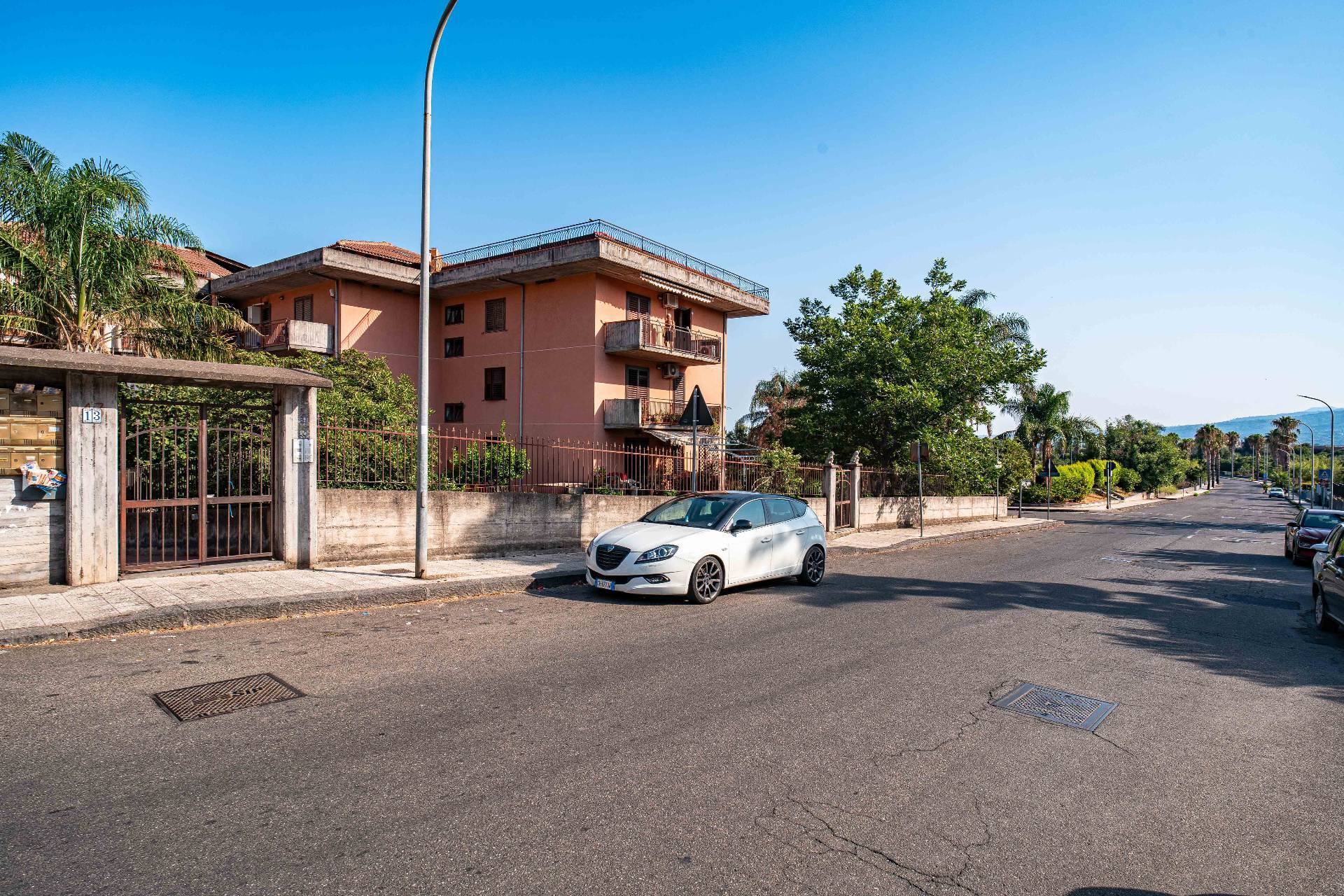 Coldwell Banker Aurum Real Estate