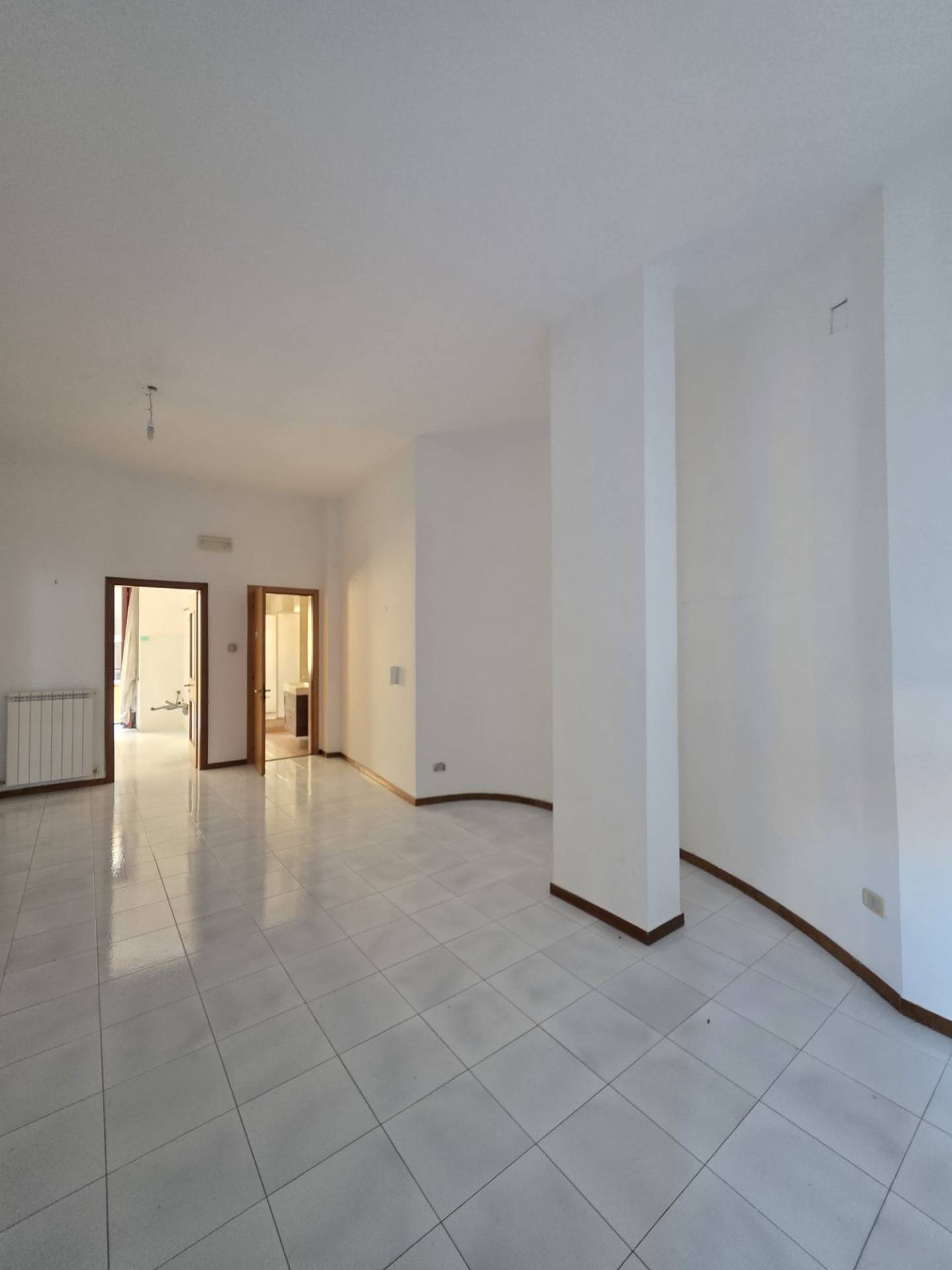 Appartamento in vendita a Salerno, Centro storico, teatro verdi, centro - foto 2