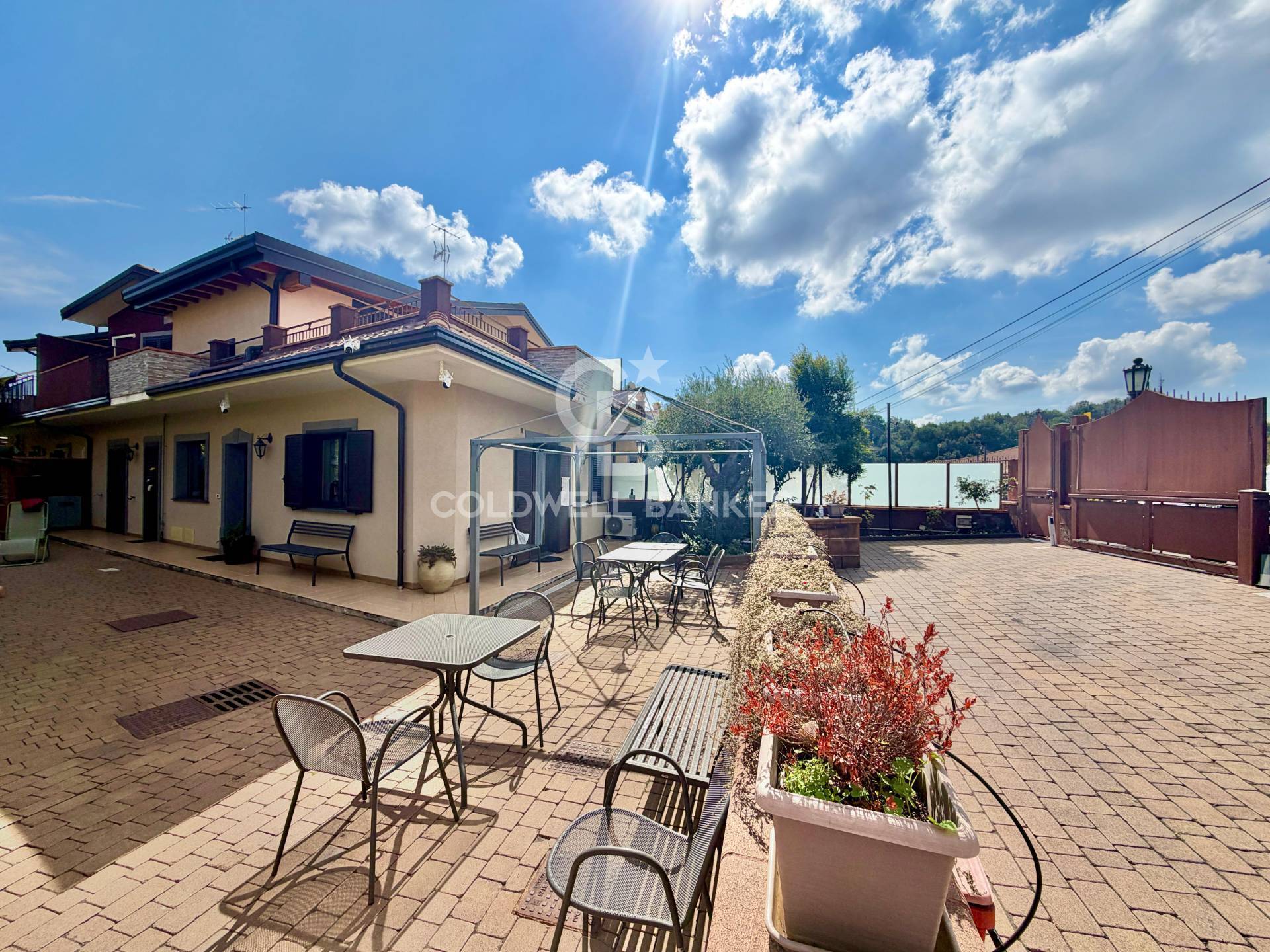 Villa in vendita a Nicolosi - foto 2