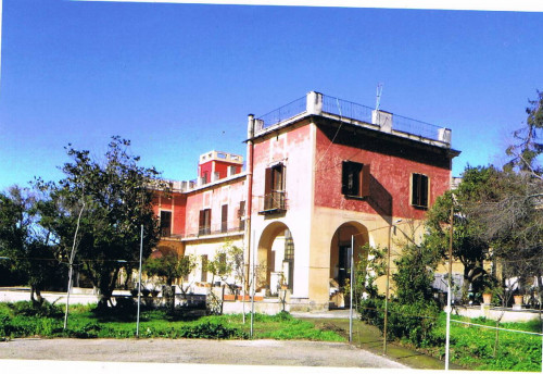 Palazzo in vendita a Ercolano (NA)