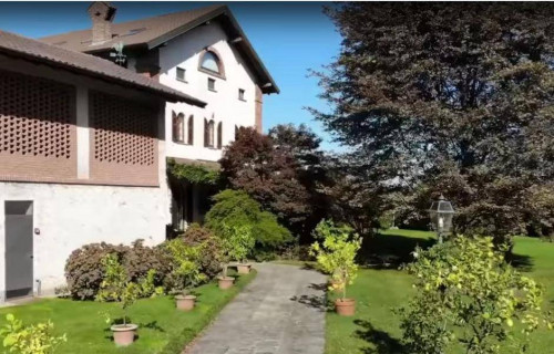 Villa in vendita a Bernate Ticino (MI)