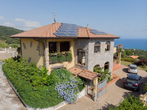 Villa in vendita a Santa Marina (SA)