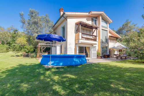 Villa in vendita a Campagnano Di Roma (RM)