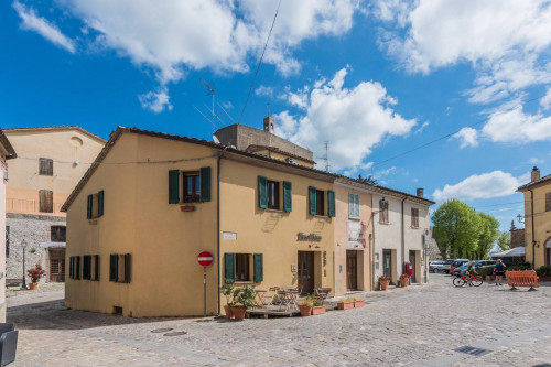 Casa a schiera in vendita a Montefiore Conca