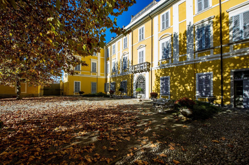 Villa storica in Vendita a Valbrembo