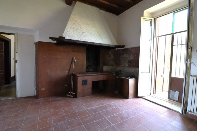 Appartamento in vendita a Ronciglione (VT)