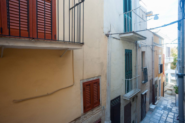 Casa indipendente in vendita a Ruvo Di Puglia (BA)
