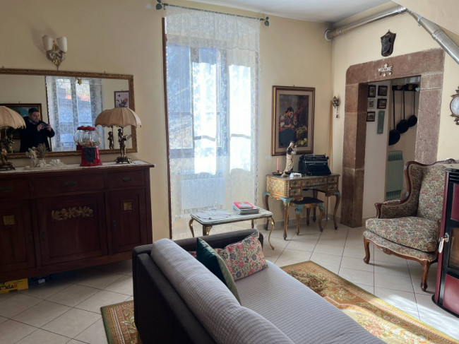 Casa semi-indipendente in vendita a Macenano, Ferentillo (TR)