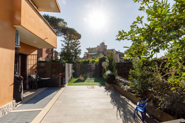 Casa semi-indipendente in vendita a Bravetta, Roma (RM)
