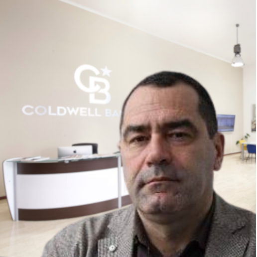 Ciola Corradino - Agente/Sales Agent