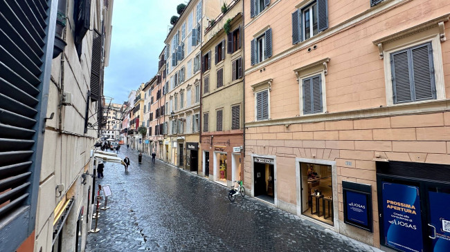 Appartamento in vendita a Centro Storico, Roma (RM)