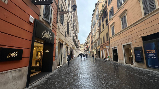 Appartamento in vendita a Centro Storico, Roma (RM)