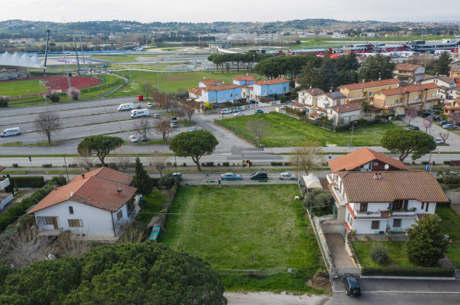 Terreno edificabile in vendita a Misano Adriatico (RN)