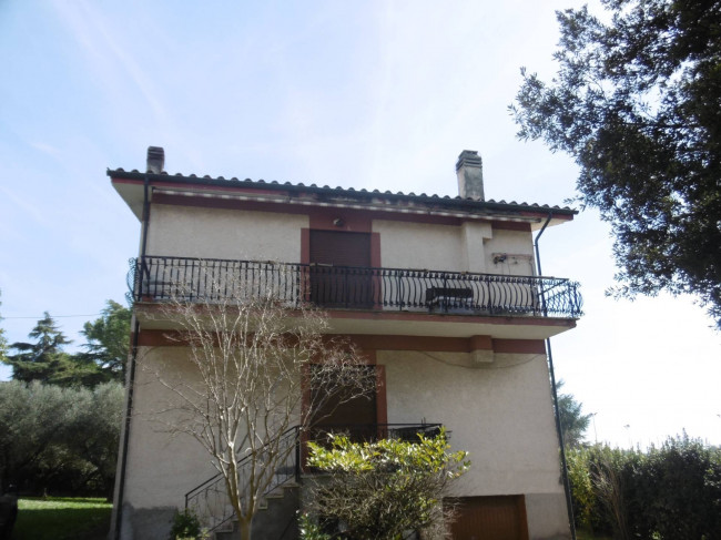Villa in vendita a Mentana (RM)